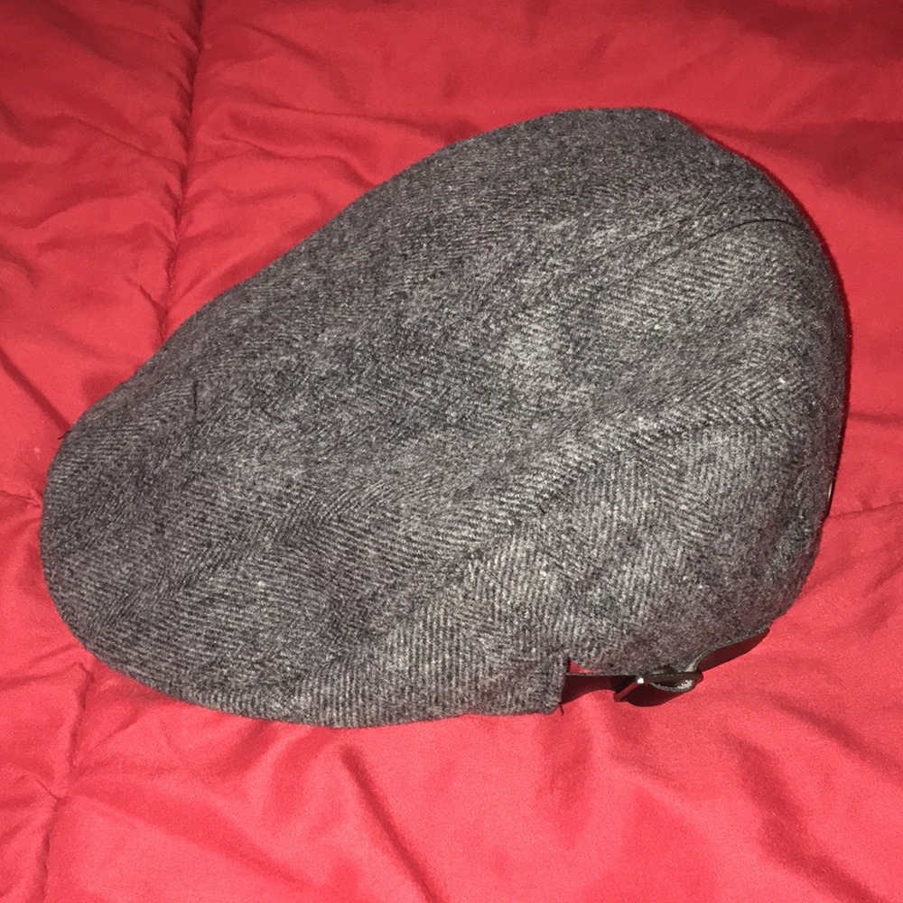 Style brand Gray tweed Flat cap cabbie driving hat with adjustable side straps